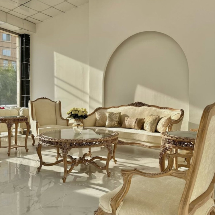 مبل کلاسیک فیگارو