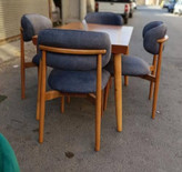 میز ناهار خوری نوبل